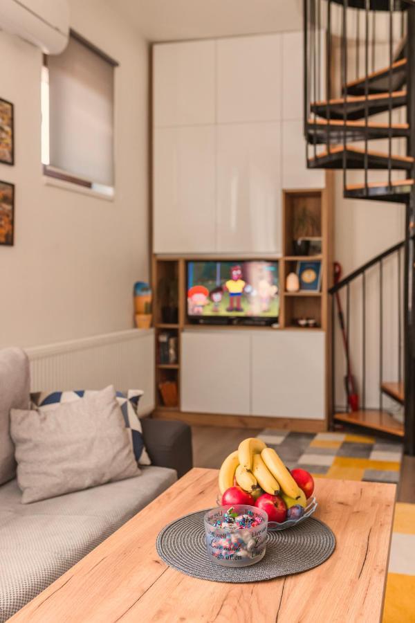Downtown Apartment Травник Екстериор снимка