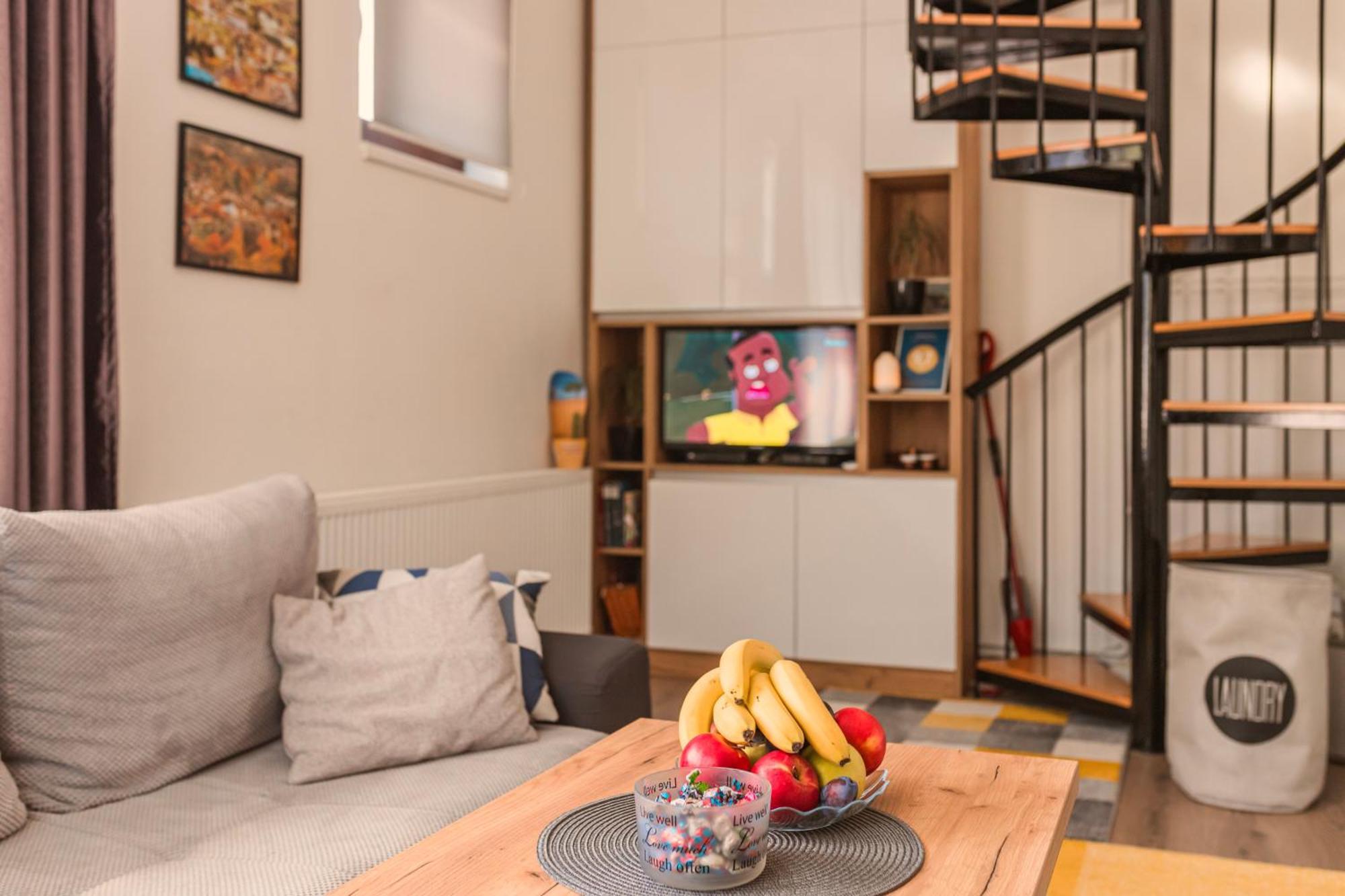 Downtown Apartment Травник Екстериор снимка